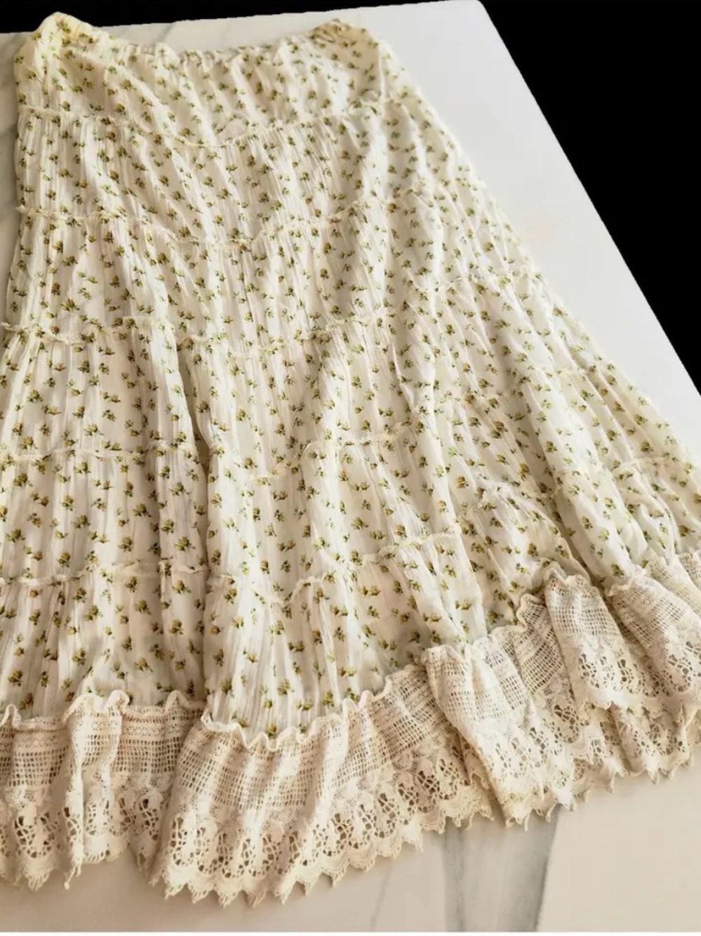 Ralph Lauren Cream Tiered A-Line Skirt with Green Floral Print